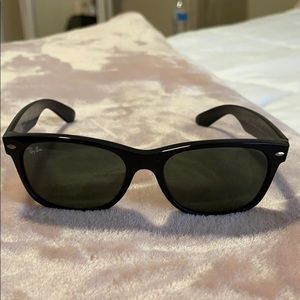 Ray-Ban Women Sunglasses
